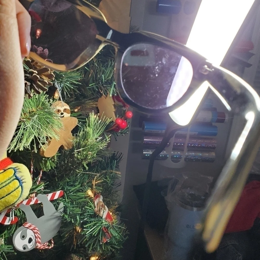Stella and Dot Hello Sunshine Sunglasses